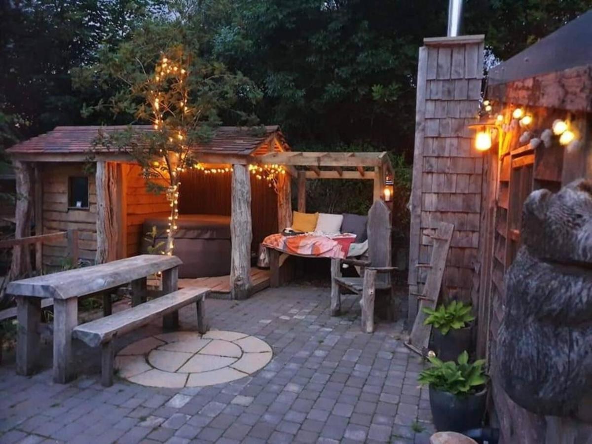 Charming 2-Bed Cabin In Sutton Coldfield Dış mekan fotoğraf