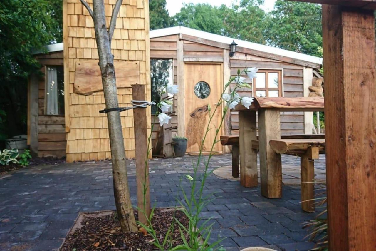 Charming 2-Bed Cabin In Sutton Coldfield Dış mekan fotoğraf